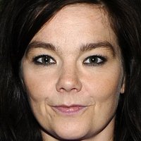 Björk Nue