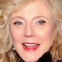 Blythe Danner Nue