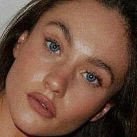 Bonnie Weddell Nue