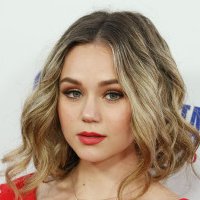 Brec Bassinger Nue