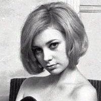 Britt Hampshire Nue