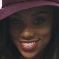 Brittini London Nue