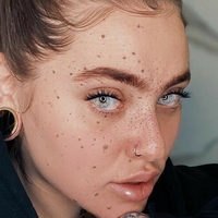 Brooklyn Nicolina Nue