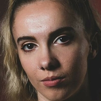 Caitlin Wade Nue