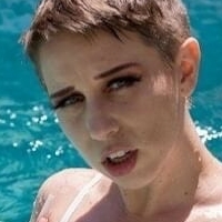 Caitlin Zielinski Nue