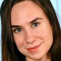 Camilla Benz Nue