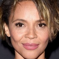 Carmen Ejogo Nue