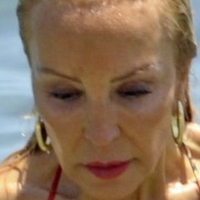 Carmen Lomana Nue
