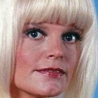Carol Wayne Nue