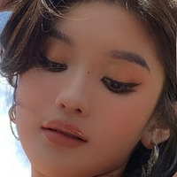 carrieemberlyn Nue