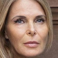 Catherine Oxenberg Nue