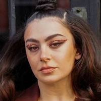 Charli XCX Nue