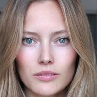 Charlott Cordes Nue