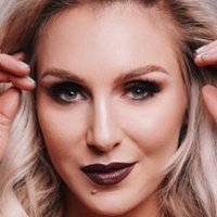 Charlotte Flair Nue
