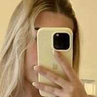 Charlotte Hegert Nue