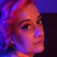 CharlotteAxes Nue