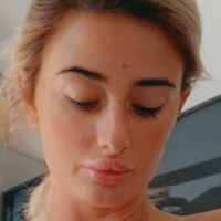 Chloe Allen Nue