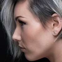 Chloe Brown Nue