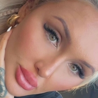 Chloe Louise Harm Nue