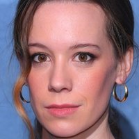 Chloe Pirrie Nue