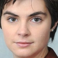 Chloe Smith Nue