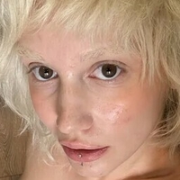 Christi Vovk Nue