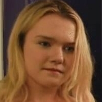 Claire Milligan Nue