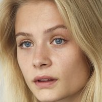 Clara Rosager Nue