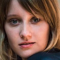 Claudia Stenke Nue