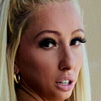 courtneyhuntt Nue