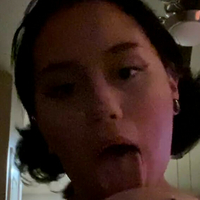 crosseyedivy Nue