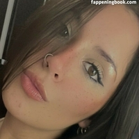 Dani Leiva Nue