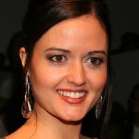 Danica McKellar Nue