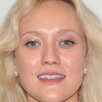 Danielle Burgess Nue