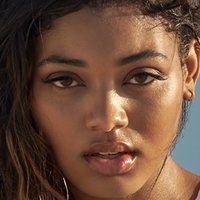 Danielle Herrington Nue