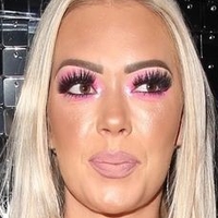 Demi Doyle Nue
