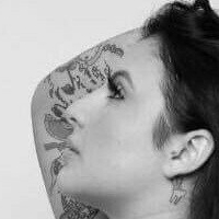 dezi210 Nue