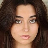 Diskussion: Lea Martinez/Slayeas Nue