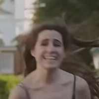 Dodie Clark Nue
