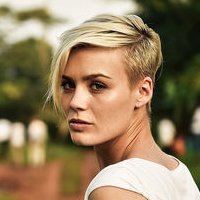 Dominique Rinderknecht Nue