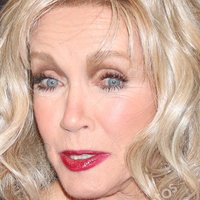 Donna Mills Nue