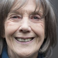 Eileen Atkins Nue