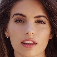 Elisabeth Giolito Nue
