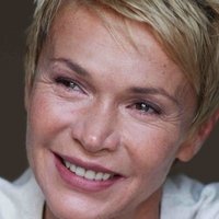 Elisabetta Cavallotti Nue