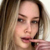 elizabeth_osi Nue