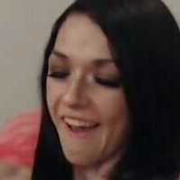 elizabethjamez Nue
