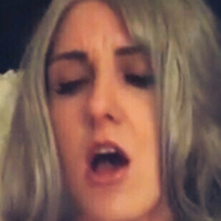 ellabarnett Nue