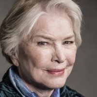 Ellen Burstyn Nue