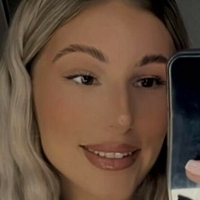 Ellie M Nue