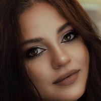 Emalia Genie Safia Nue